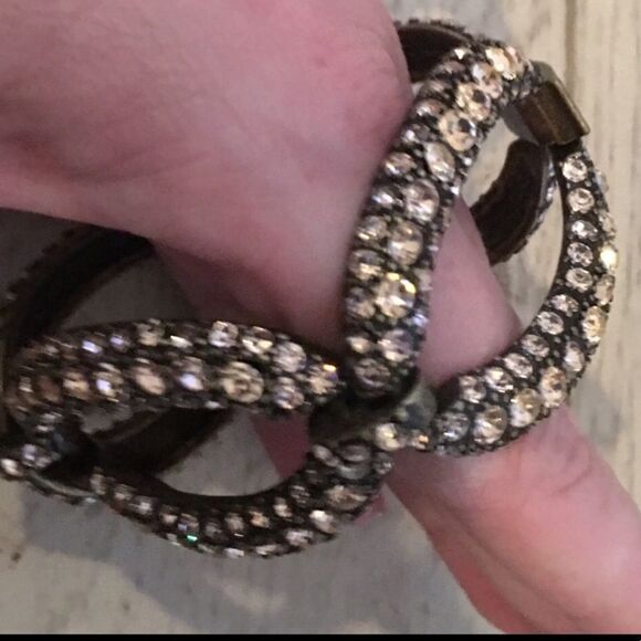 Rose Jeweled Link Bracelet - Picture 6 of 16